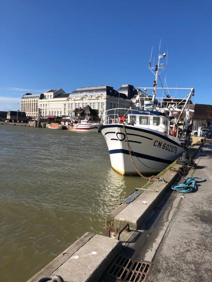 Ferienwohnung Son Des Mouettes Plage Trouville-sur-Mer Exterior foto