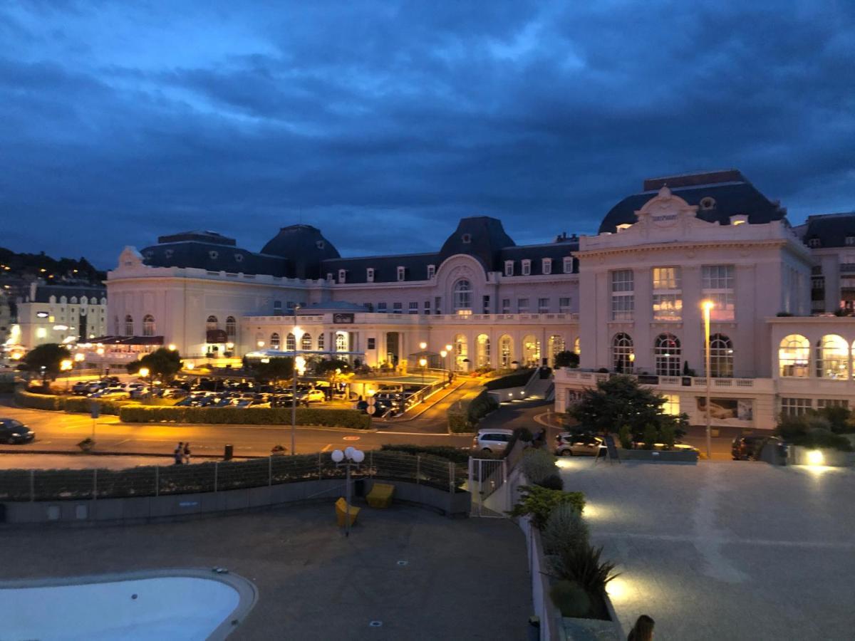 Ferienwohnung Son Des Mouettes Plage Trouville-sur-Mer Exterior foto